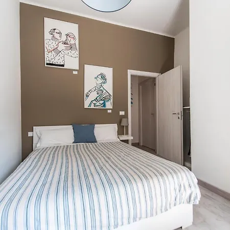 Hotel Blunotte - Piazza Arbarello *